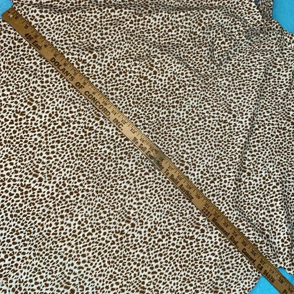 SHEIN Curve leopard print short batwing sleeve tie mockneck key hole NEW size 4X - Picture 11 of 13